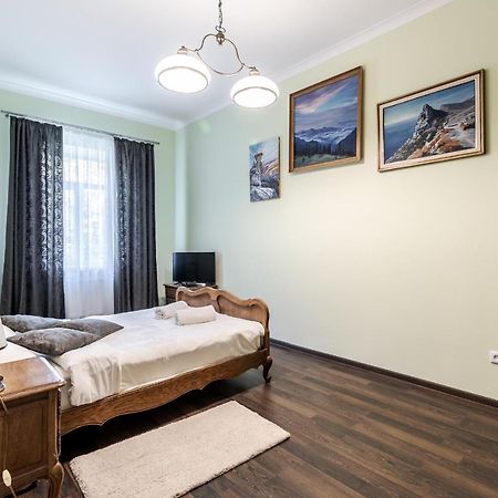 Modern Chaikovskogo Apartment Lwów Zewnętrze zdjęcie